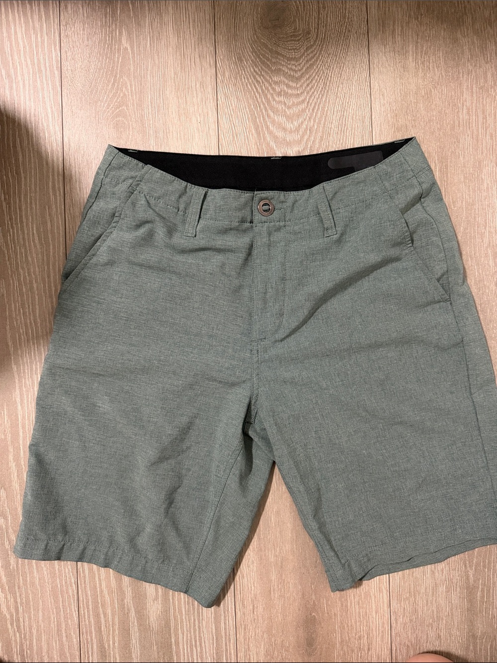 Volcom Men's Green Flat Front Performance Shorts